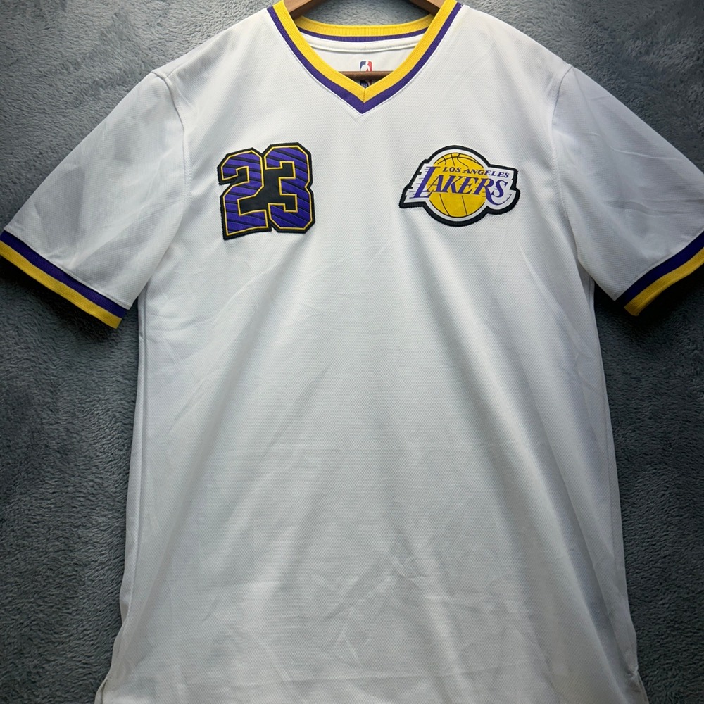 LeBron James Shirt‎ Mens Medium #23 White NBA Los Angeles Jersey Team Warm Up